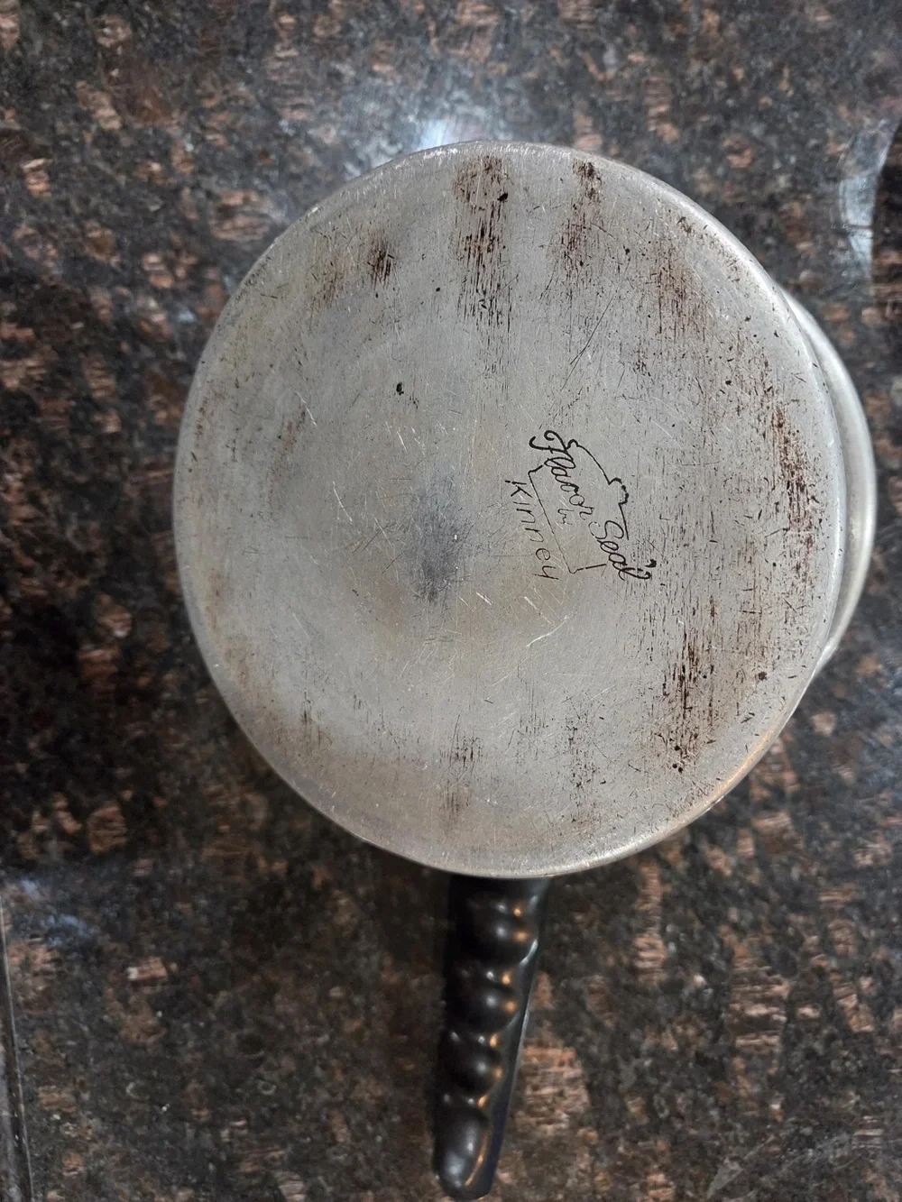 Vintage Flavor Seal by Kinney 2.5qt Sauce Pan - Hammered Aluminum Pot w/ Lid